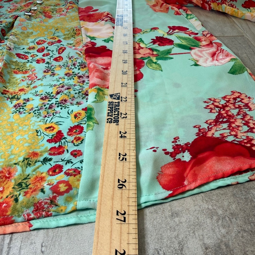 Fig and Flower Floral Blouse Womens Medium Teal Mixed Print‎ Excellent Boho Top - Picture 8 of 10